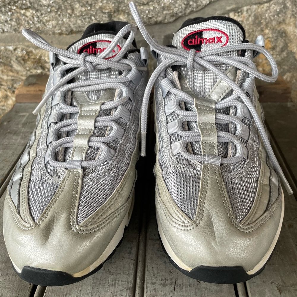 Women’s Nike AirMax Sneakers